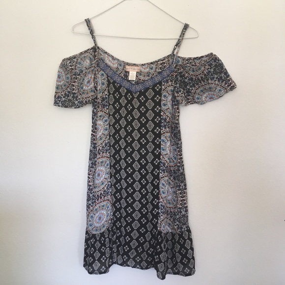 Band of Gypsies cold shoulder dress - Picture 3 of 6